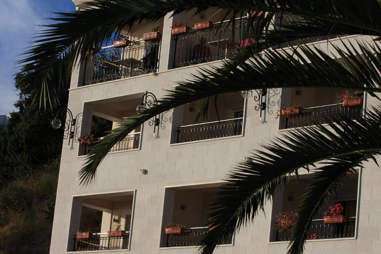 Aparthotel Natalia Podgora Ngoại thất bức ảnh