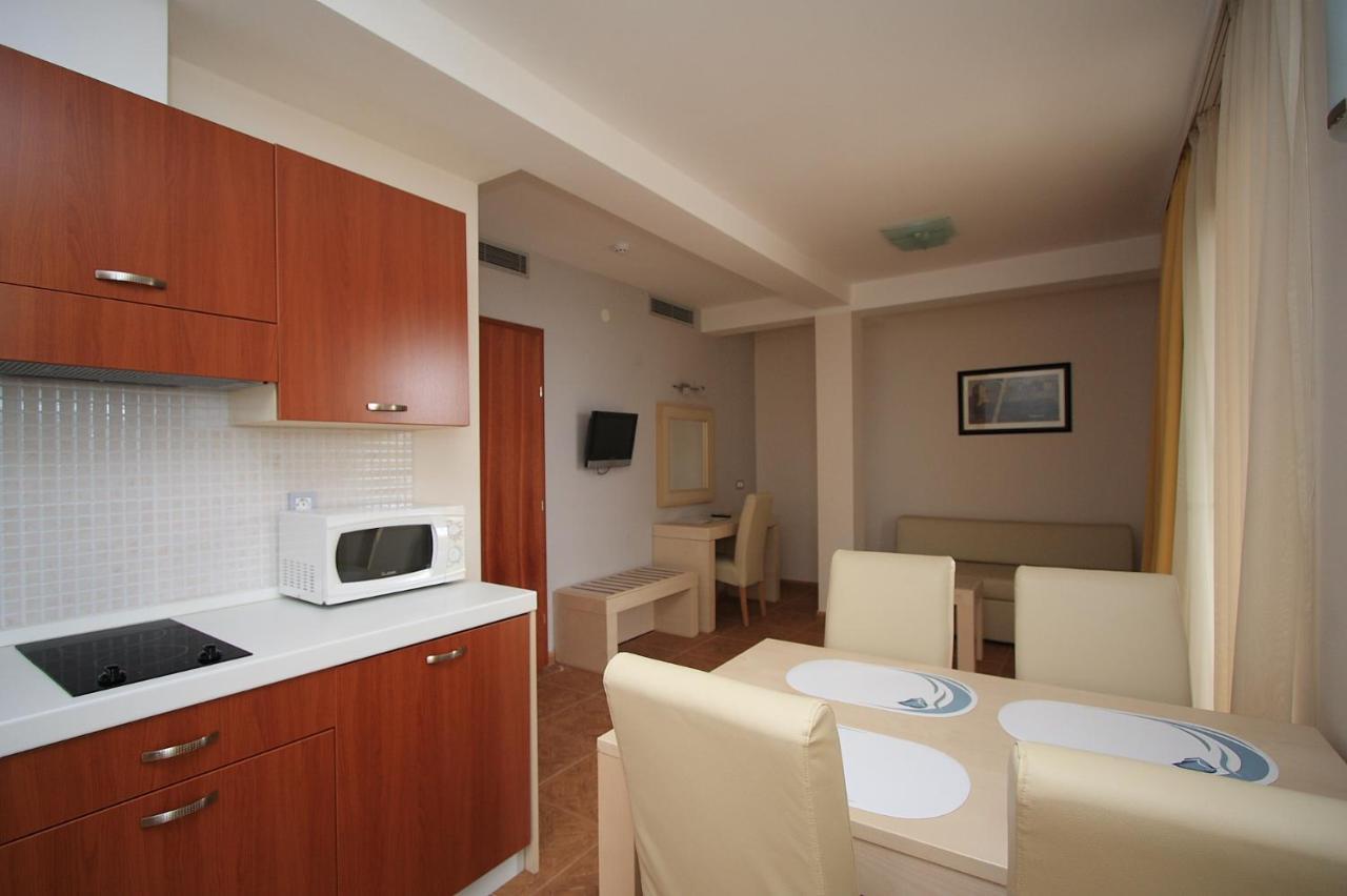 Aparthotel Natalia Podgora Ngoại thất bức ảnh